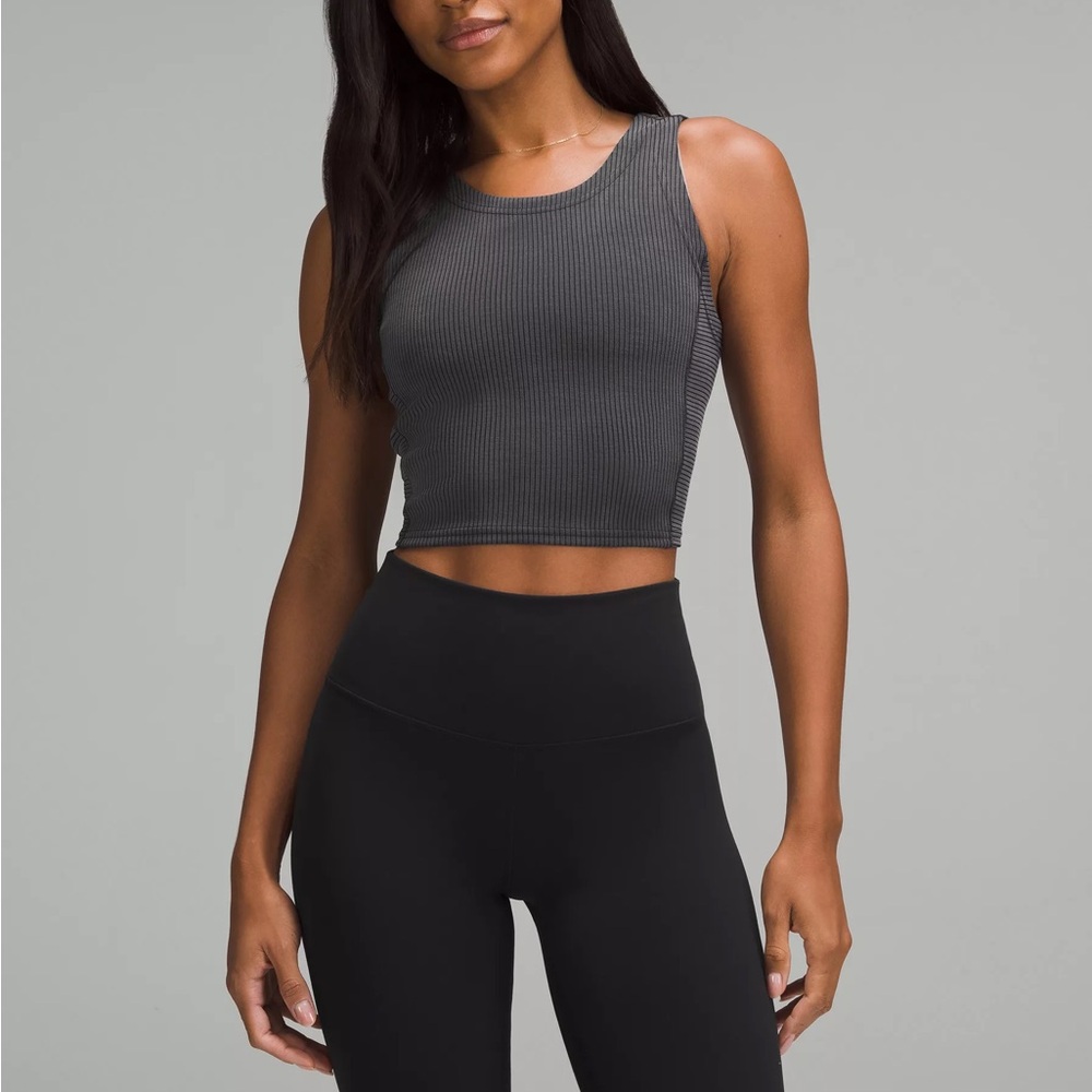 Lululemon Ripped Softstreme Cropped Tank Size 4